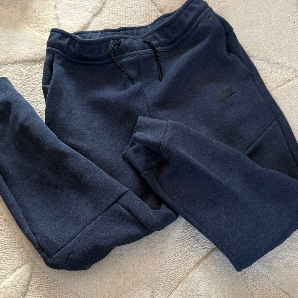 Nike Navy Blue Sportswear Tech Fleece Sweats